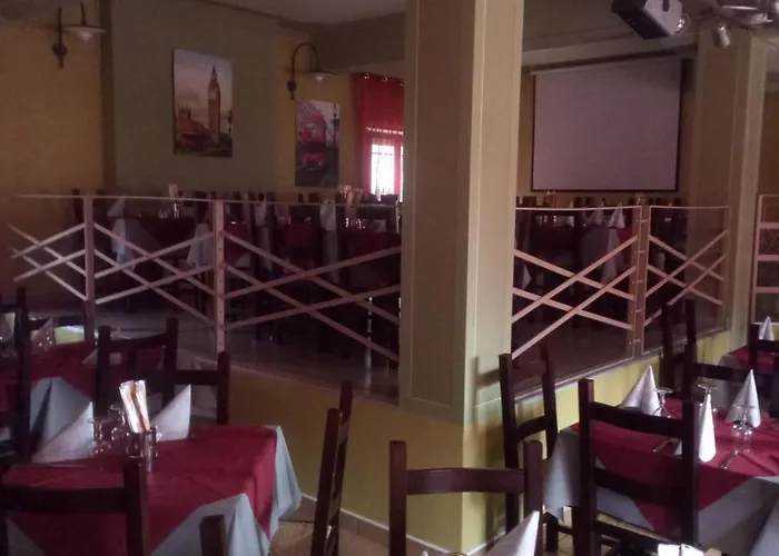 London Cafe 3* Castelnovo ne' Monti